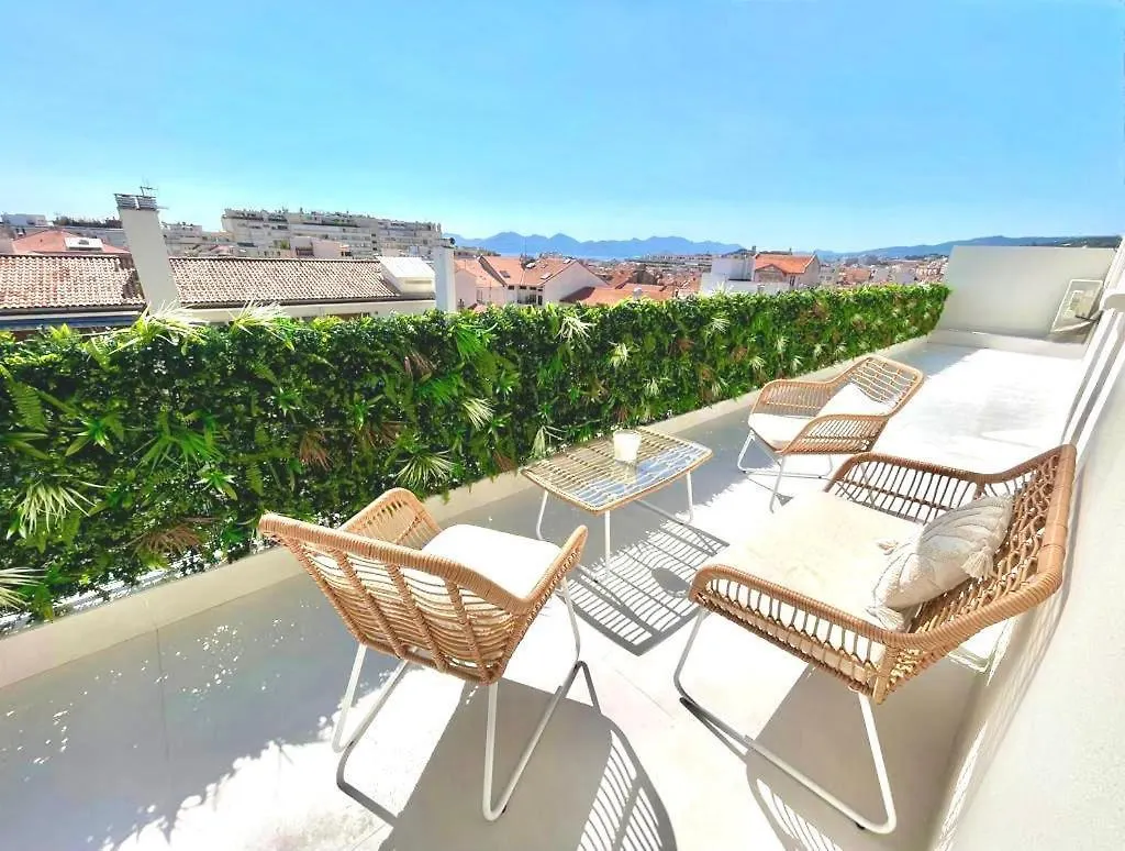 Luxury Penthouse Cannes Center 0*,  France
